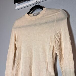 J. Crew Carolyn Fitted Crewneck Sweater Cream Merino Wool Womens Size Small Flaw